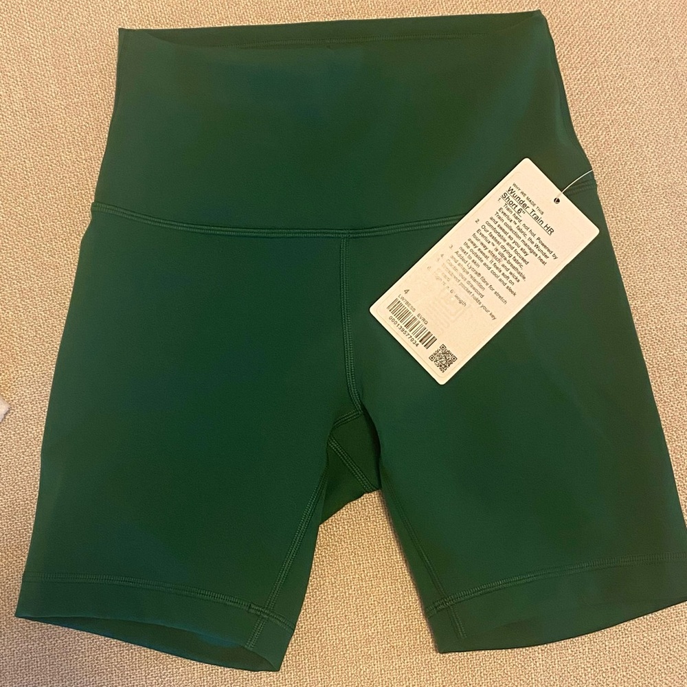 Lululemon Wunder Train High-Rise Short 6" in Everglade Green SIZE 4 NWT